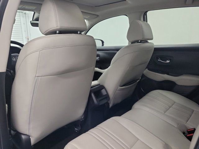 Certified 2024 Honda HR-V EX-L image 13