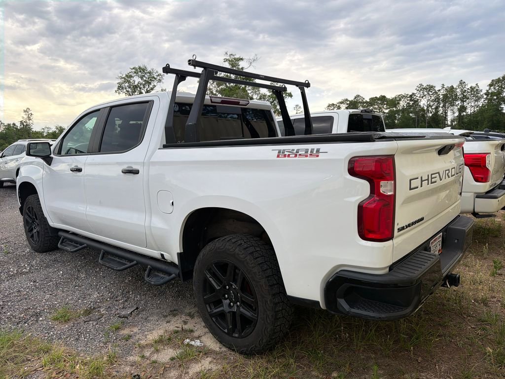 Used 2021 Chevrolet Silverado 1500 LT Trail Boss w/ Convenience Package II AWD/4WD image 6