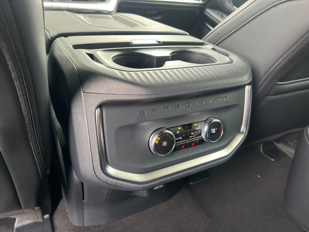 New 2026 Ford Expedition Max Platinum AWD/4WD image 21