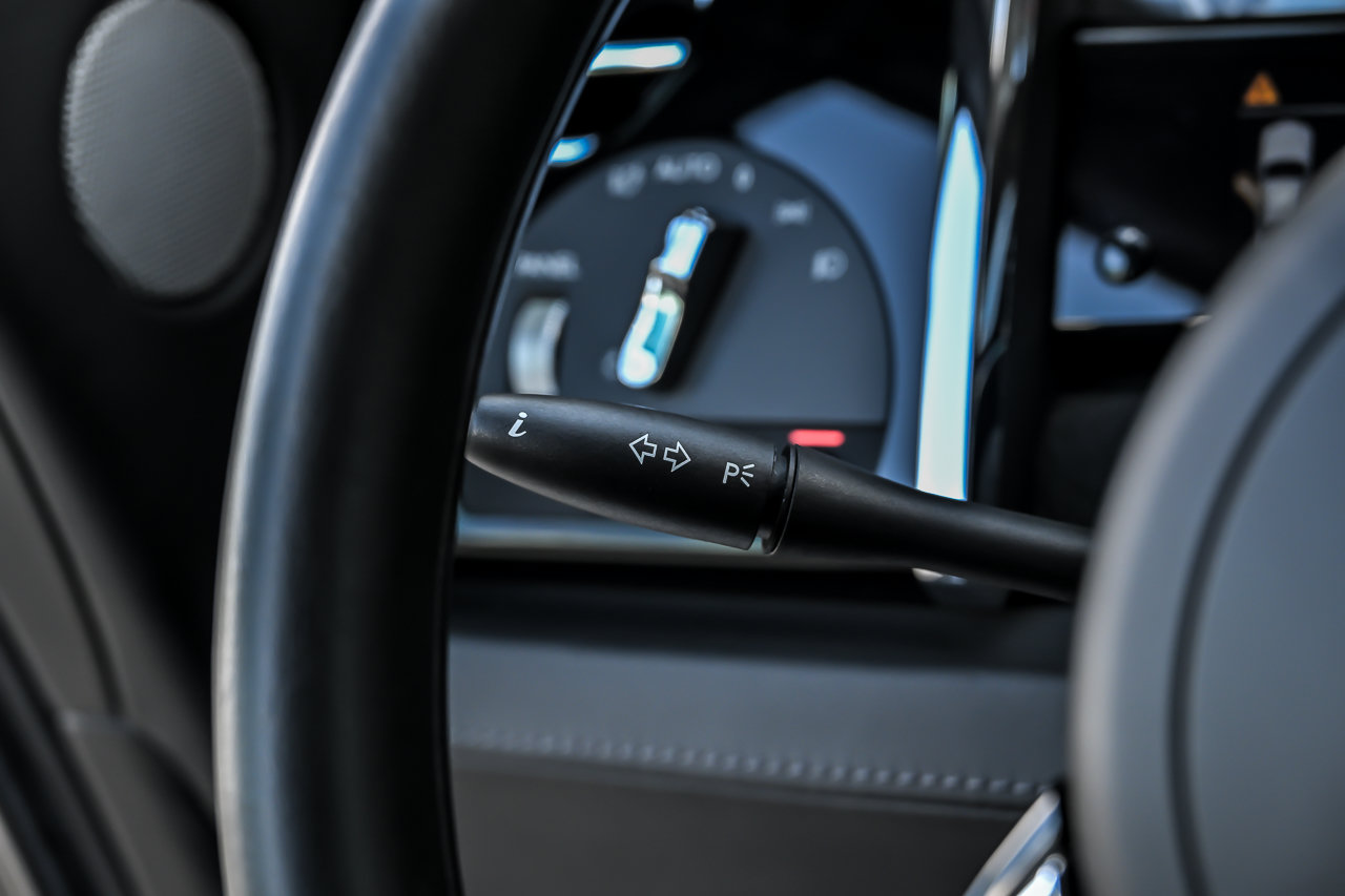 Used 2015 Rolls-Royce Wraith RWD image 28