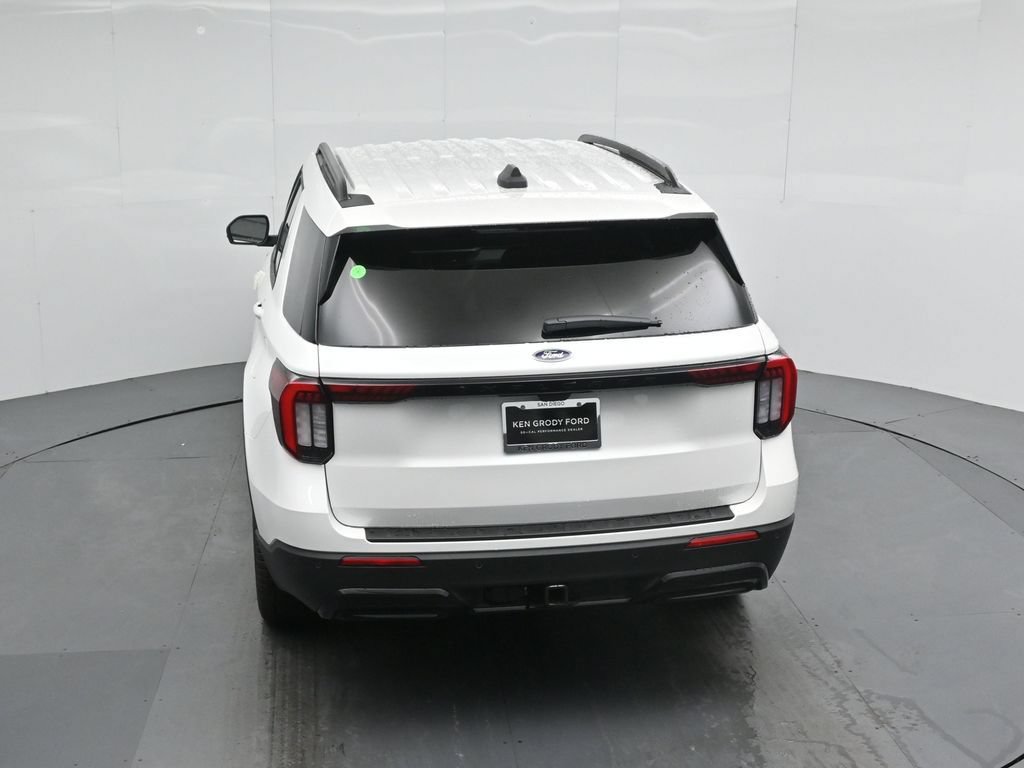 New 2026 Ford Explorer ST-Line w/ ST-Line Street Pack RWD image 42