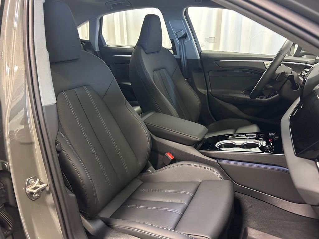 Used 2026 Audi A6 Prestige w/ Prestige Package AWD/4WD image 21