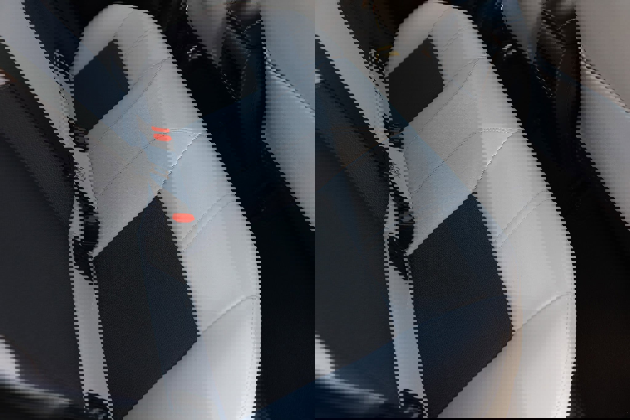 Used 2021 Toyota Corolla XSE image 15