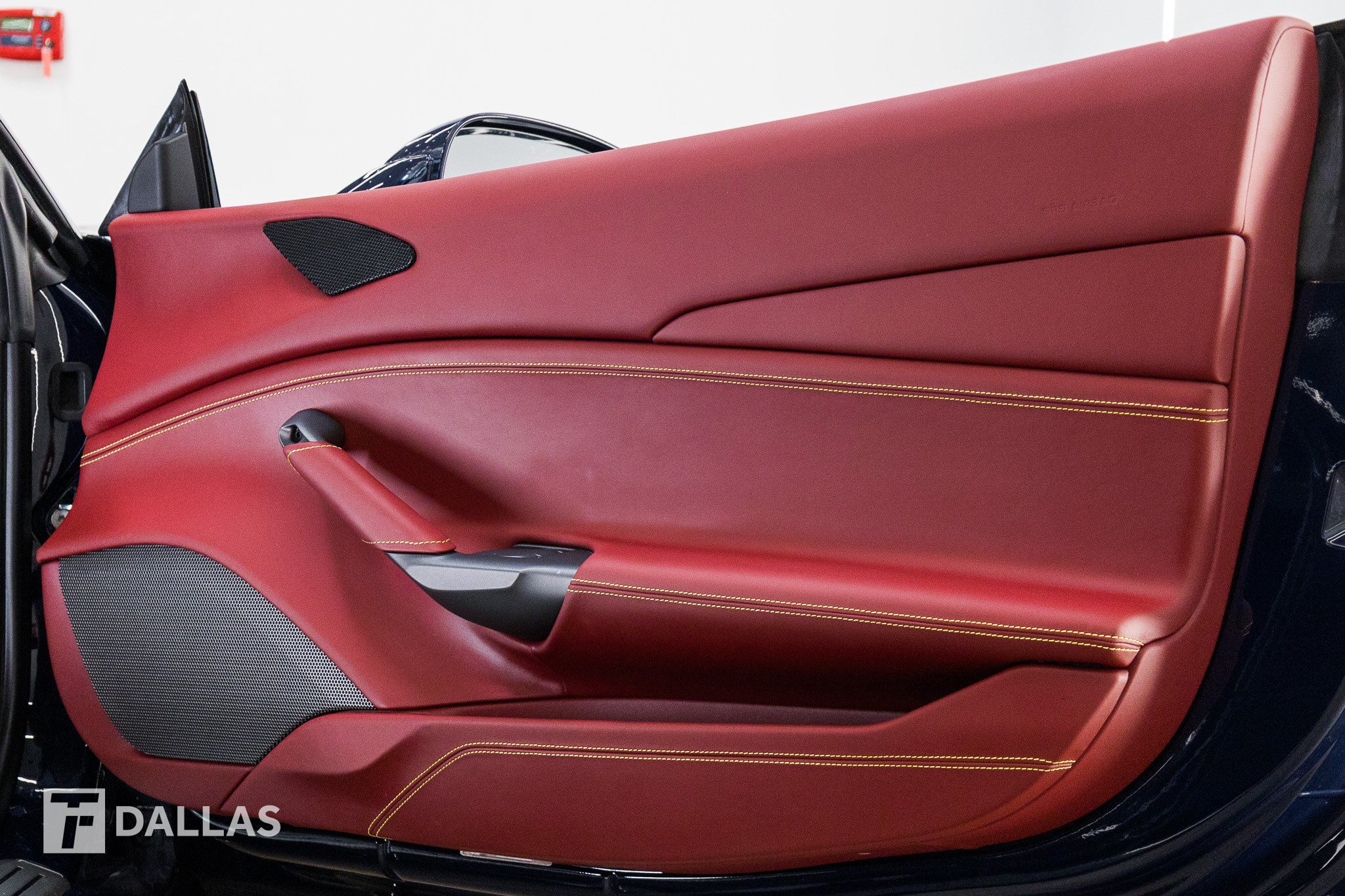Used 2017 Ferrari 488 GTB RWD image 39