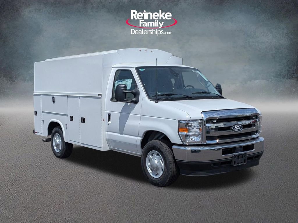 New 2026 Ford E-350 and Econoline 350 Super Duty w/ Power Equipment Group RWD image 3