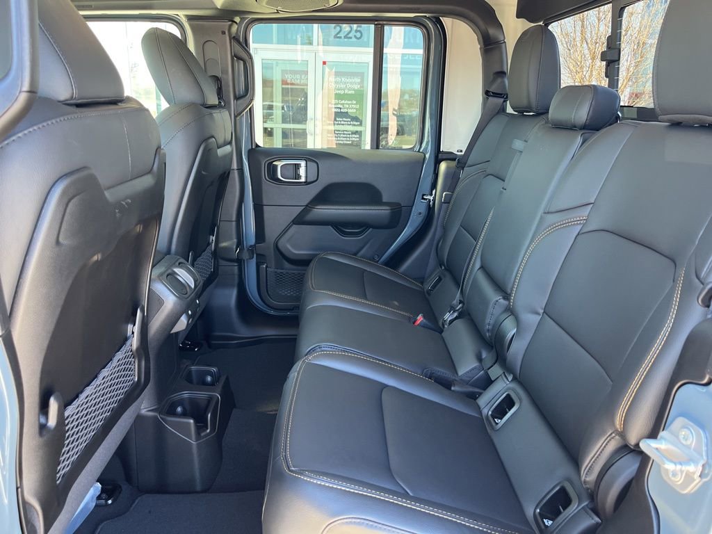 New 2026 Jeep Gladiator Sport image 13