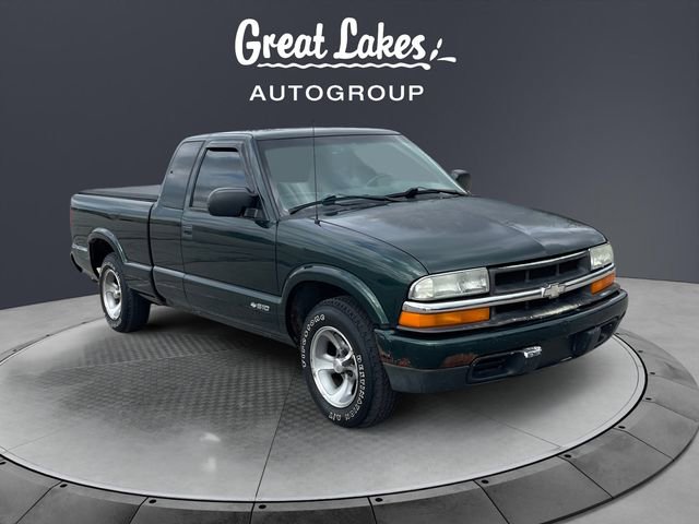 Used 2002 Chevrolet S10 Pickup LS w/ LS Preferred Equipment Group image 7