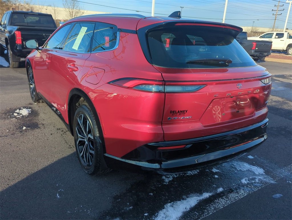 Used 2025 Toyota Crown Signia image 6