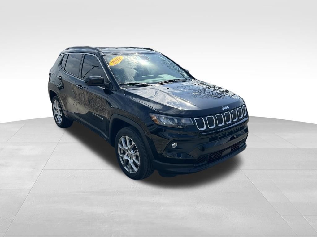 Used 2022 Jeep Compass Latitude AWD/4WD image 9