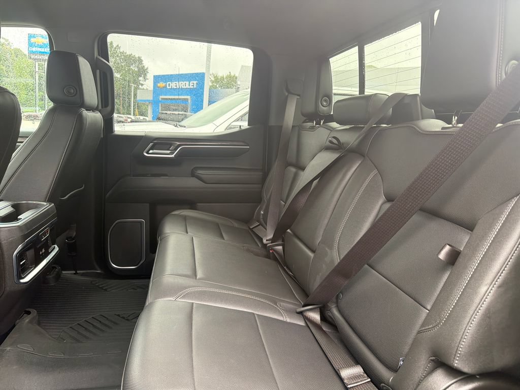 Certified 2023 Chevrolet Silverado 1500 LTZ AWD/4WD image 25