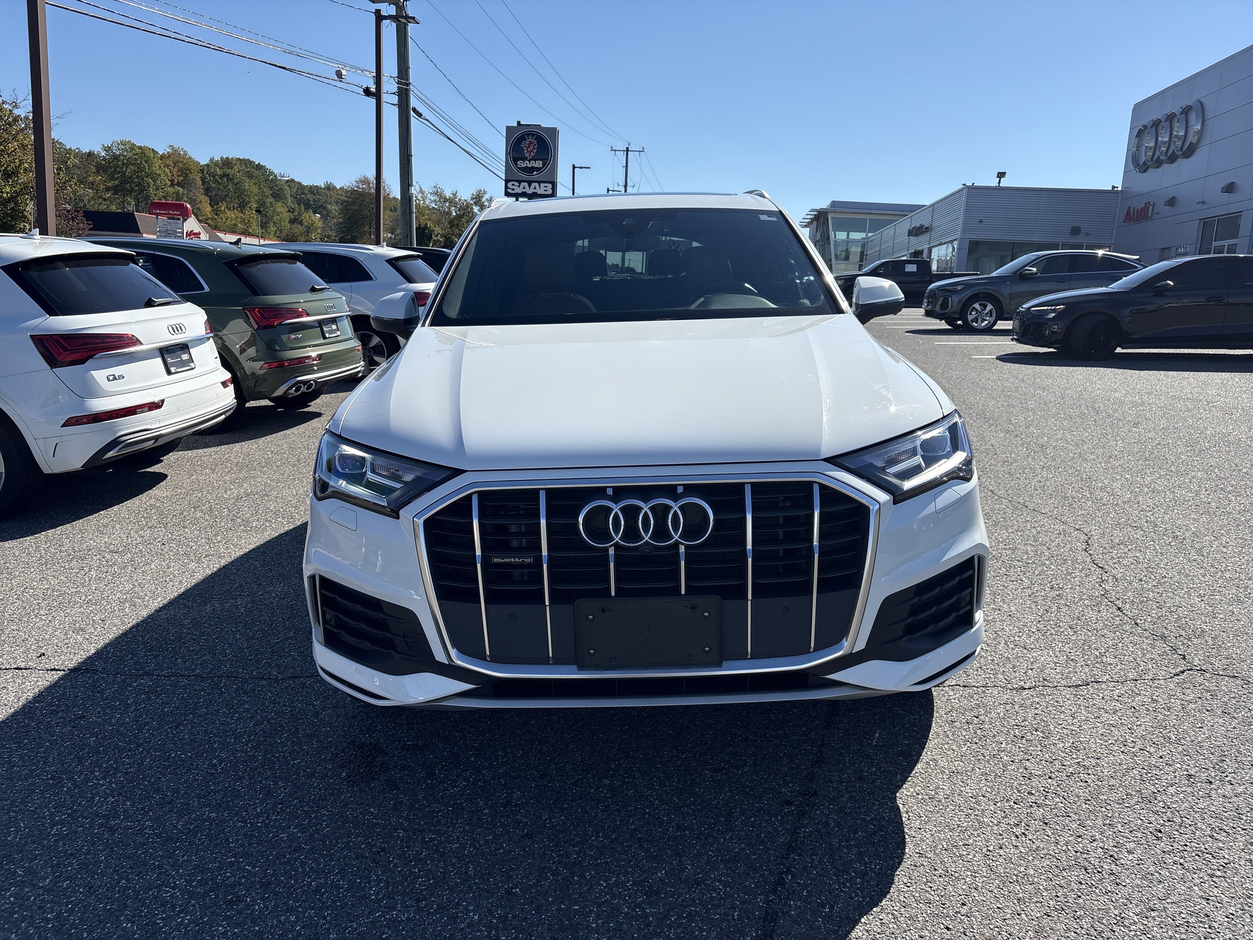 Certified 2022 Audi Q7 2.0T Premium w/ Convenience Package image 2