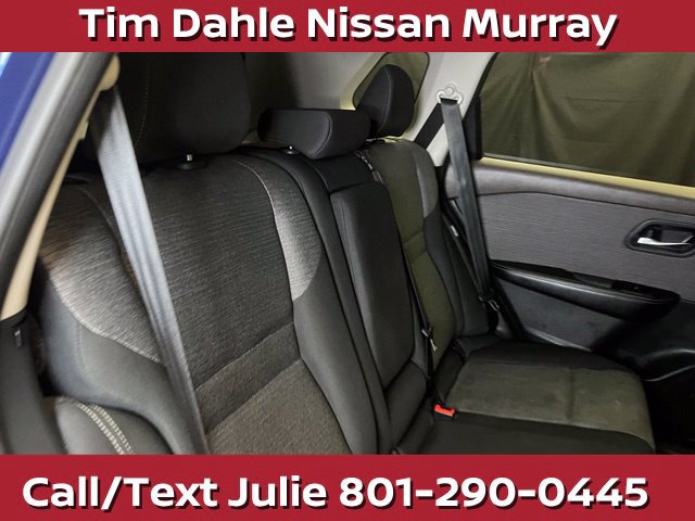 Used 2023 Nissan Rogue SV FWD image 19