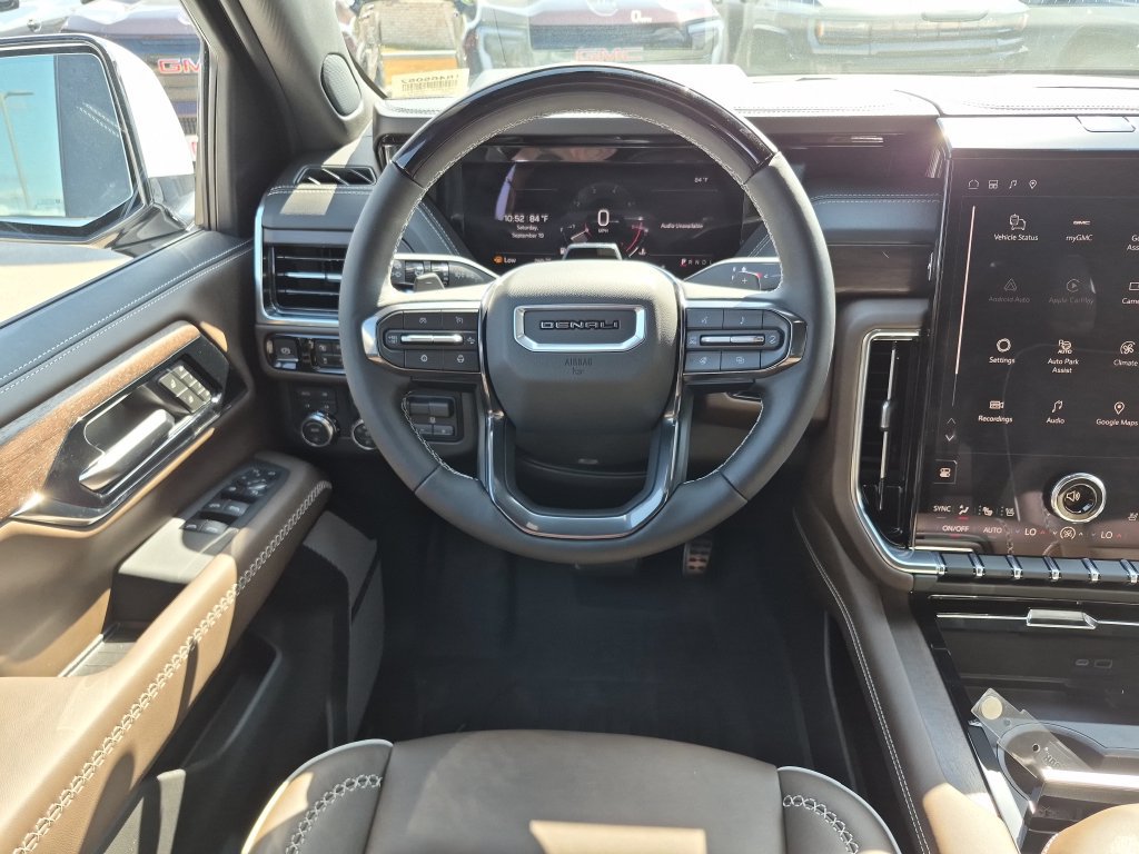 New 2026 GMC Yukon Denali Ultimate w/ LPO, Floor Liner Package AWD/4WD image 30