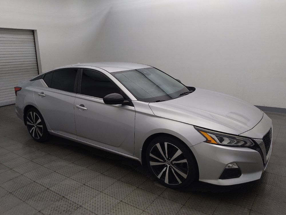 Used 2020 Nissan Altima 2.5 SR FWD image 11
