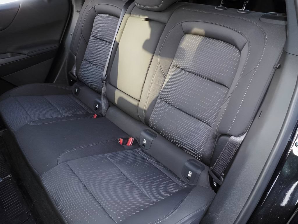 Certified 2026 Chevrolet Equinox LT FWD image 19