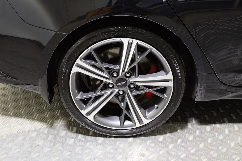 Used 2025 Genesis G70 3.3T Advanced AWD/4WD image 36