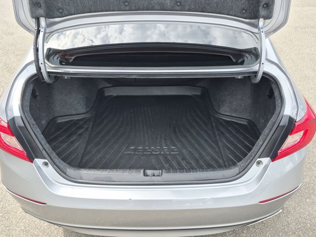 Used 2021 Honda Accord Sport image 6