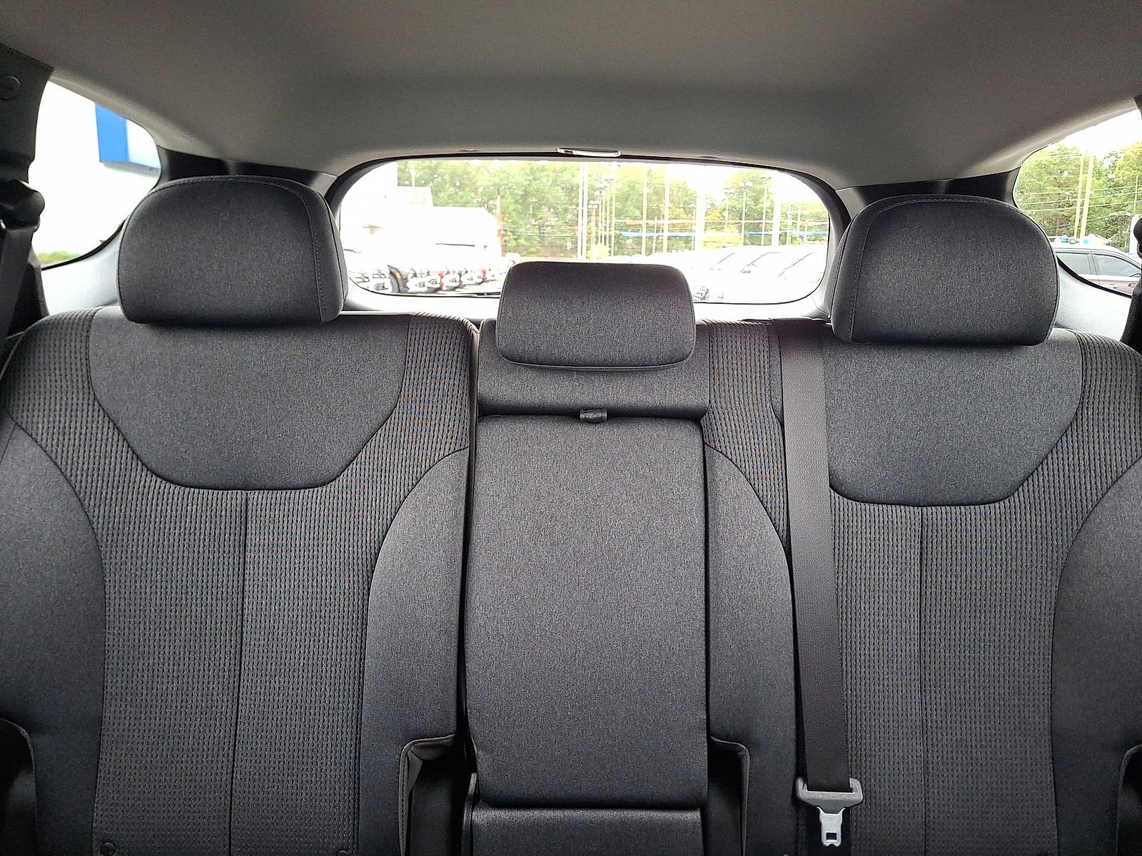 Used 2020 Hyundai Santa Fe SEL image 13