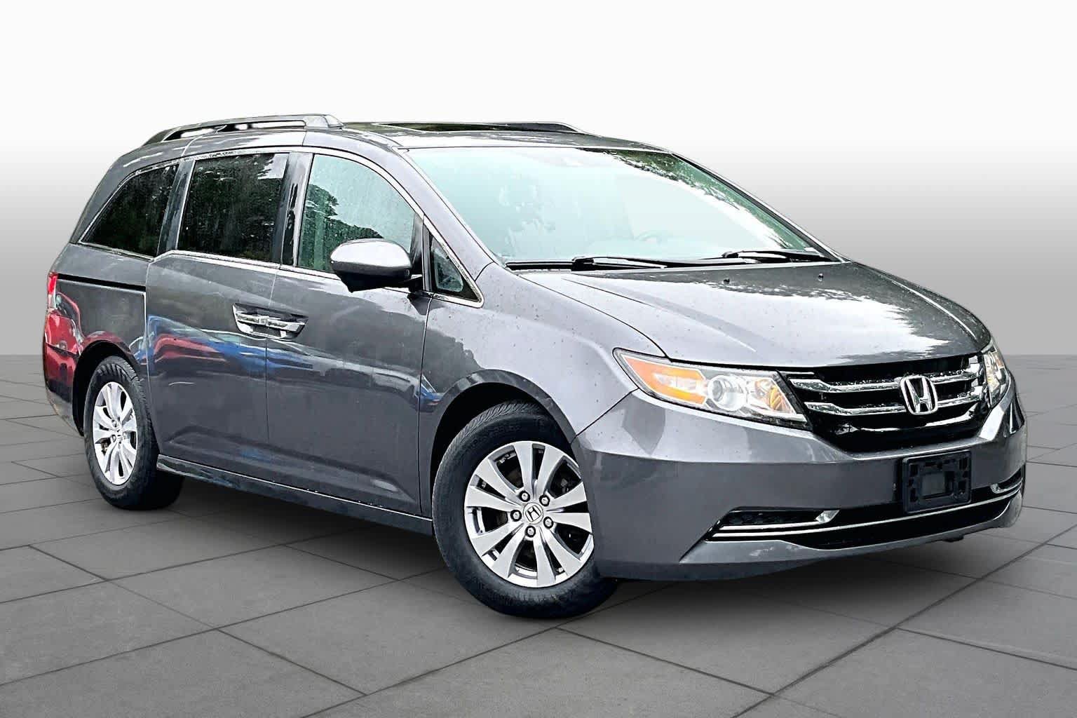 Used 2017 Honda Odyssey EX-L image 3