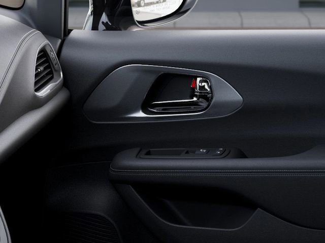 New 2027 Chrysler Pacifica Limited FWD image 25