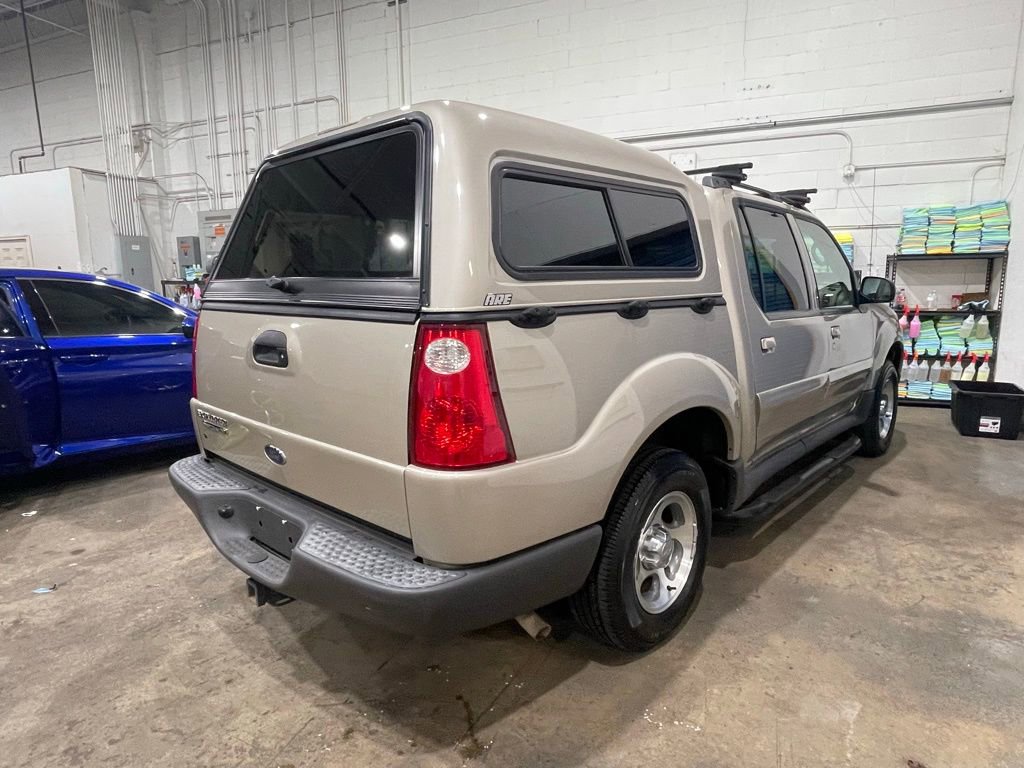 Used 2004 Ford Explorer Sport Trac XLT AWD/4WD image 6