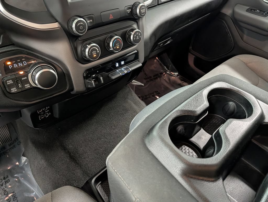 Used 2020 RAM 1500 Big Horn AWD/4WD image 15