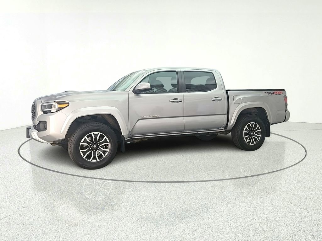 Used 2020 Toyota Tacoma TRD Sport w/ Technology Package AWD/4WD image 8