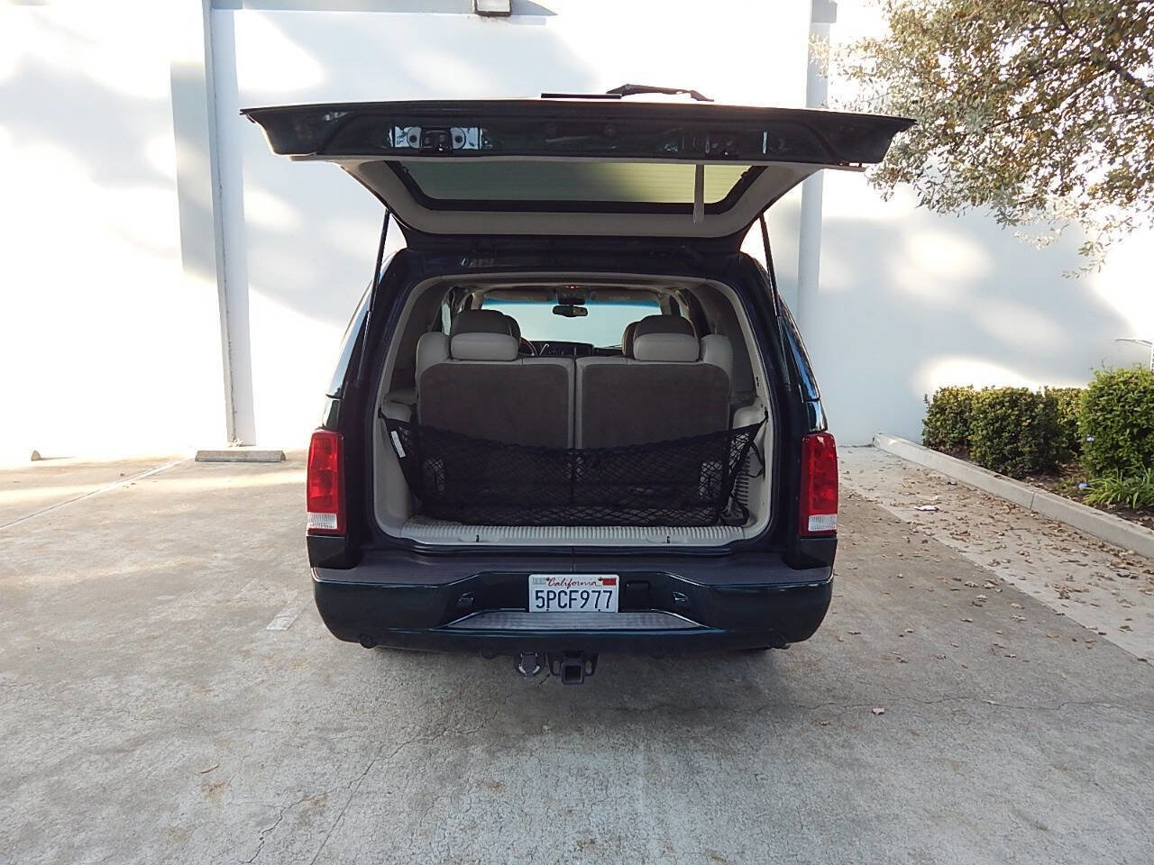 Used 2002 Cadillac Escalade 2WD image 29