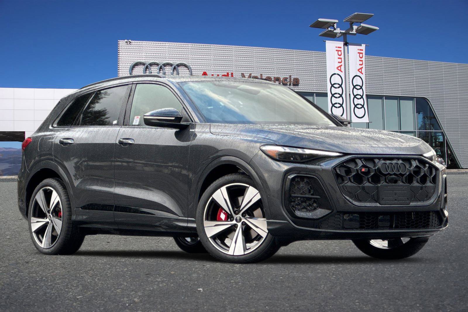 New 2025 Audi SQ5 Premium Plus image 2