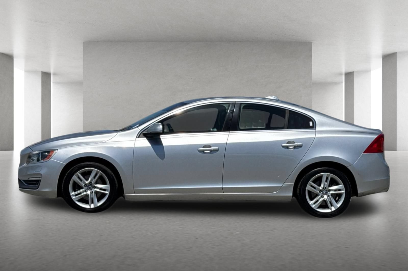 Used 2015 Volvo S60 T5 Platinum FWD image 7