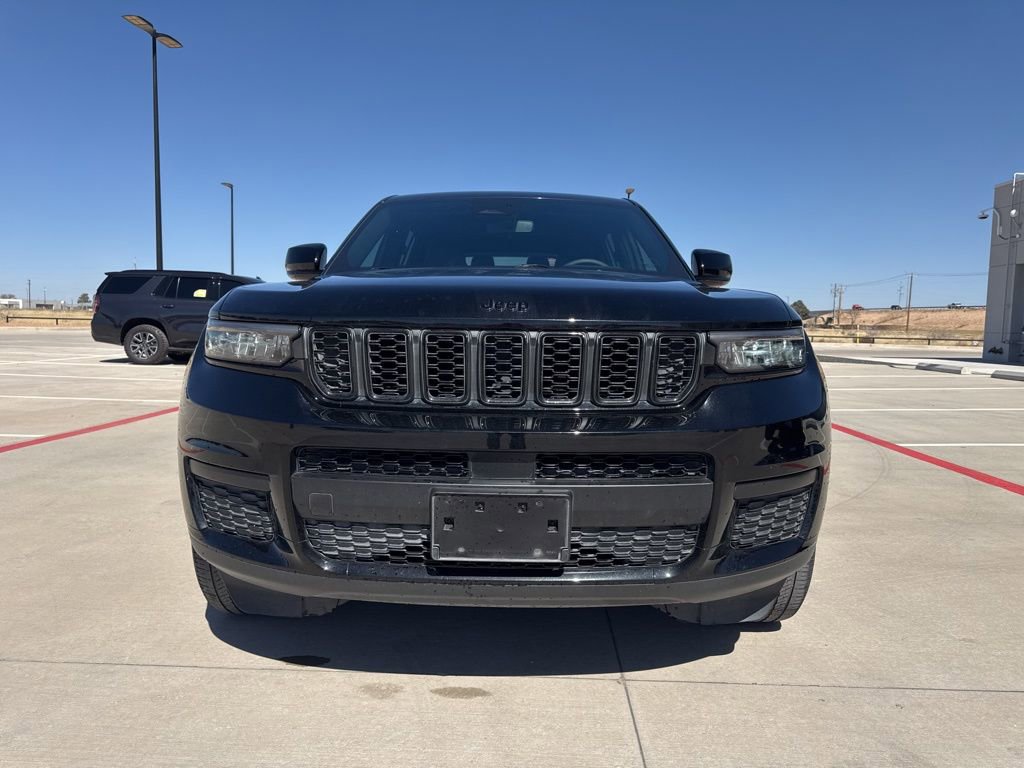 Used 2023 Jeep Grand Cherokee L Laredo image 8