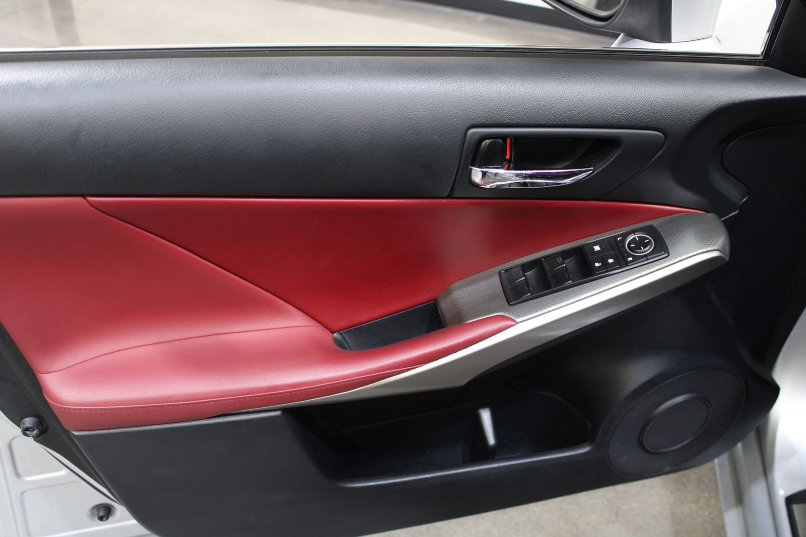 Used 2015 Lexus IS 250 w/ F-Sport Package RWD image 23