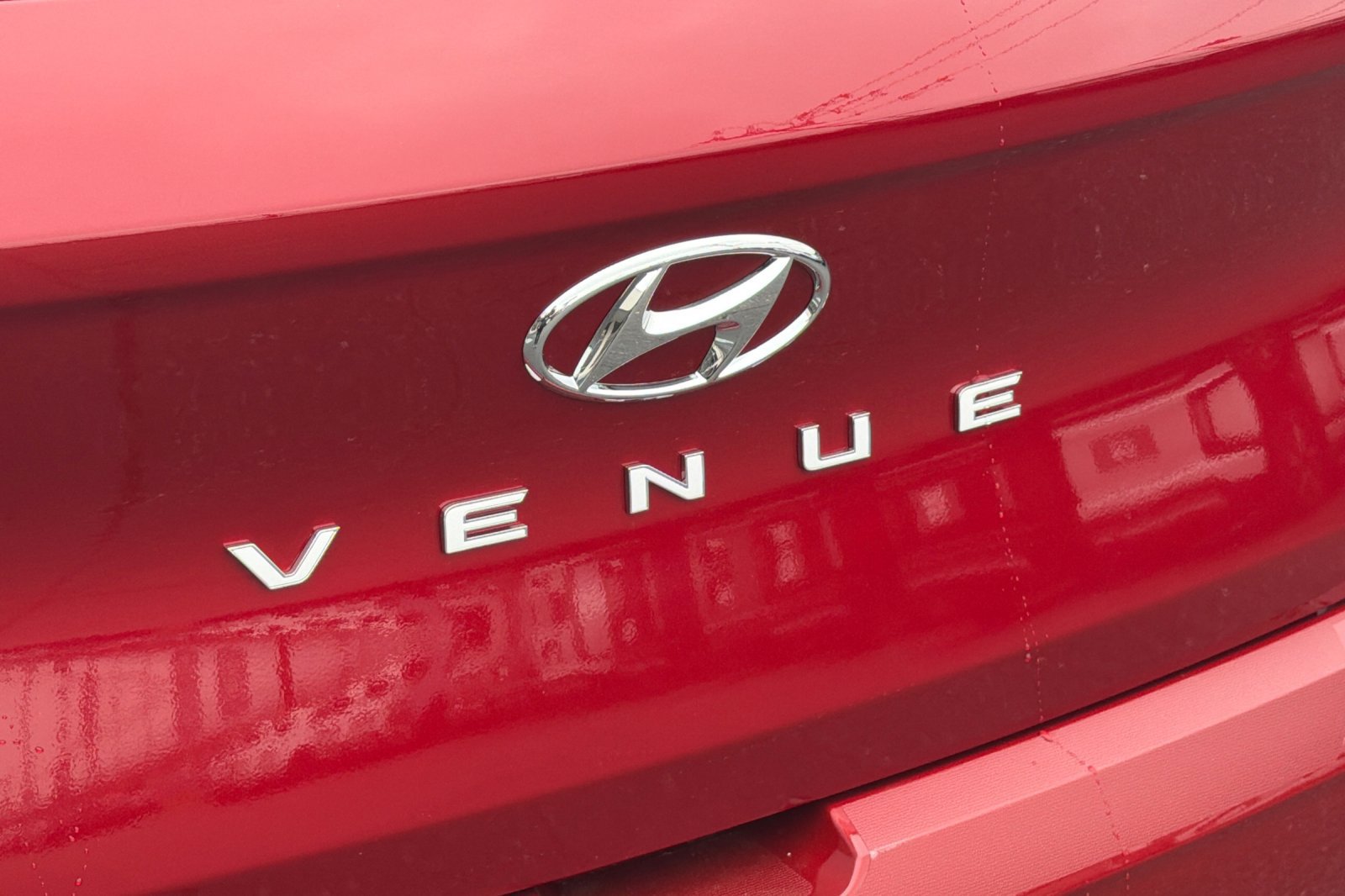 Used 2026 Hyundai Venue SE FWD image 27