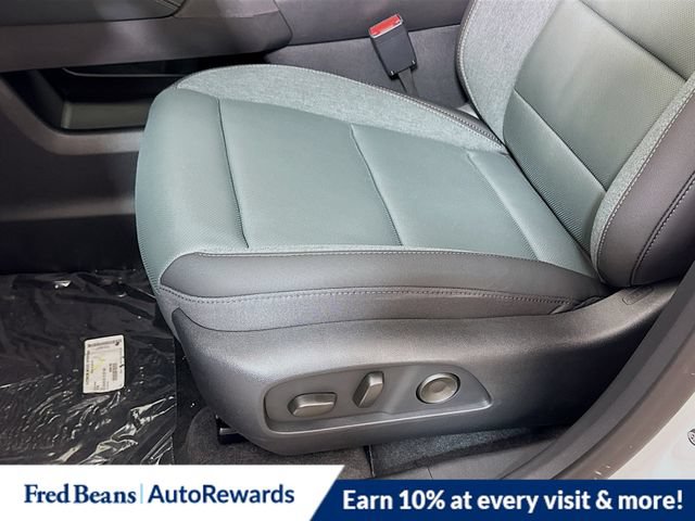 New 2026 GMC Terrain AT4 w/ Convenience Package III AWD/4WD image 18