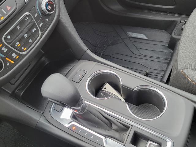 Certified 2024 Chevrolet Equinox LT w/ LPO, Floor Liner Package image 20