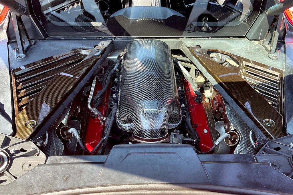 Used 2022 Chevrolet Corvette Stingray Preferred Cpe w/ Engine Appearance Package RWD image 25