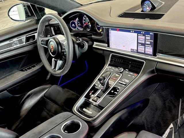 Used 2019 Porsche Panamera GTS AWD/4WD image 32