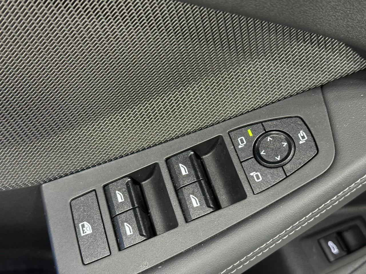 Used 2025 BMW 228i xDrive image 32