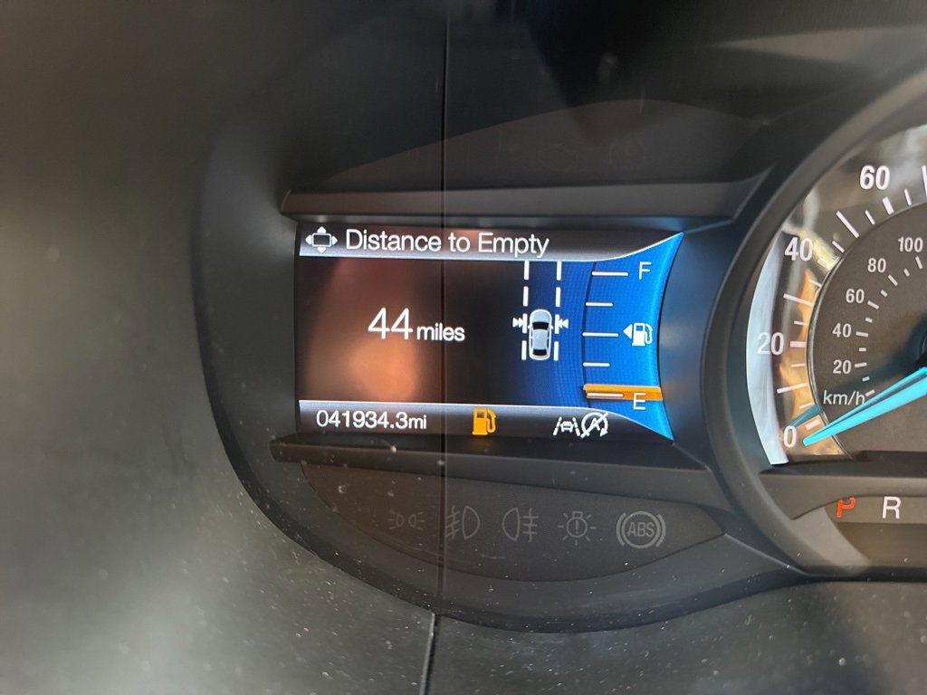 Used 2024 Ford Edge SEL image 16