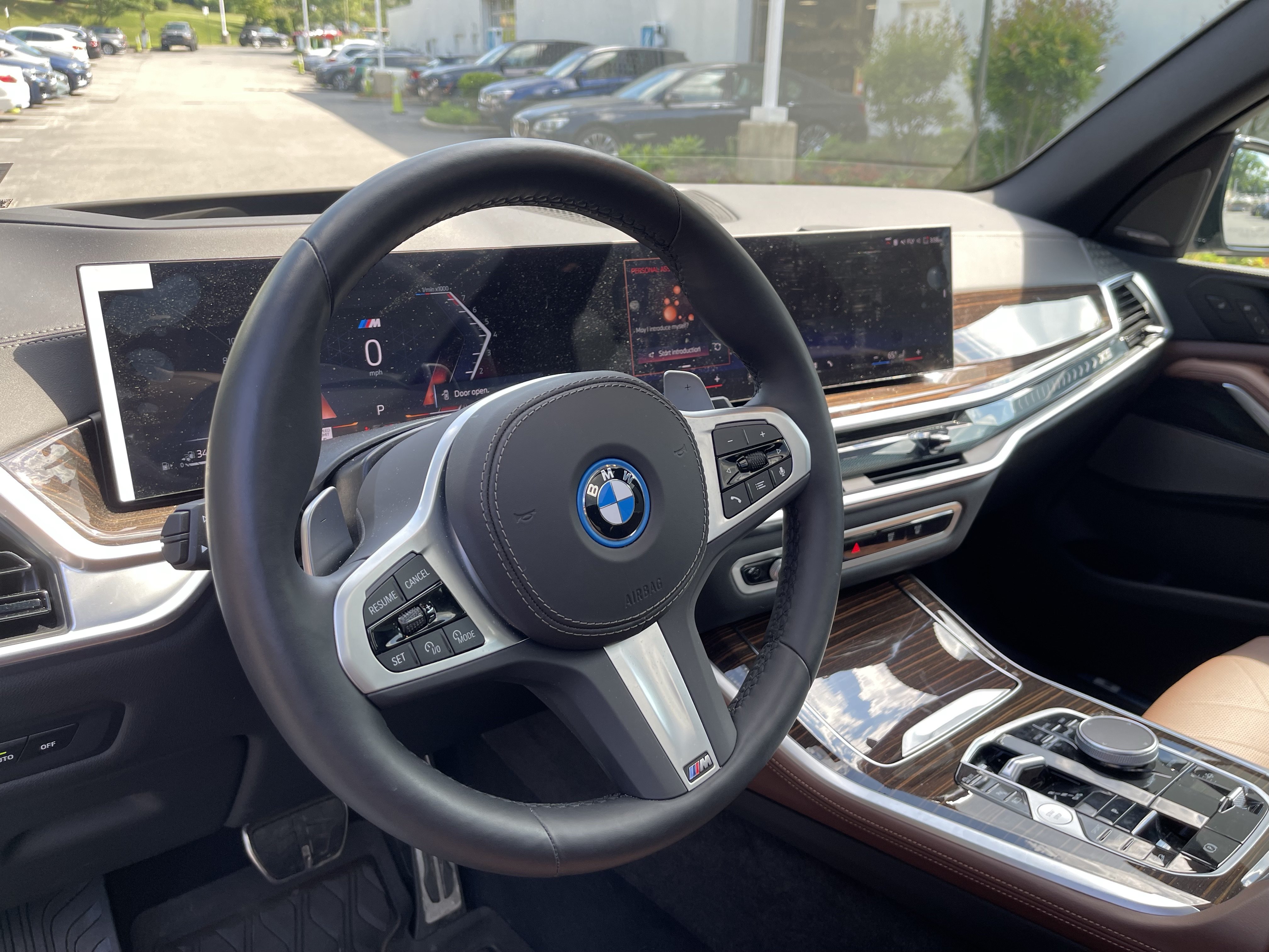 Used 2026 BMW X5 xDrive50e w/ M Sport Package AWD/4WD image 10