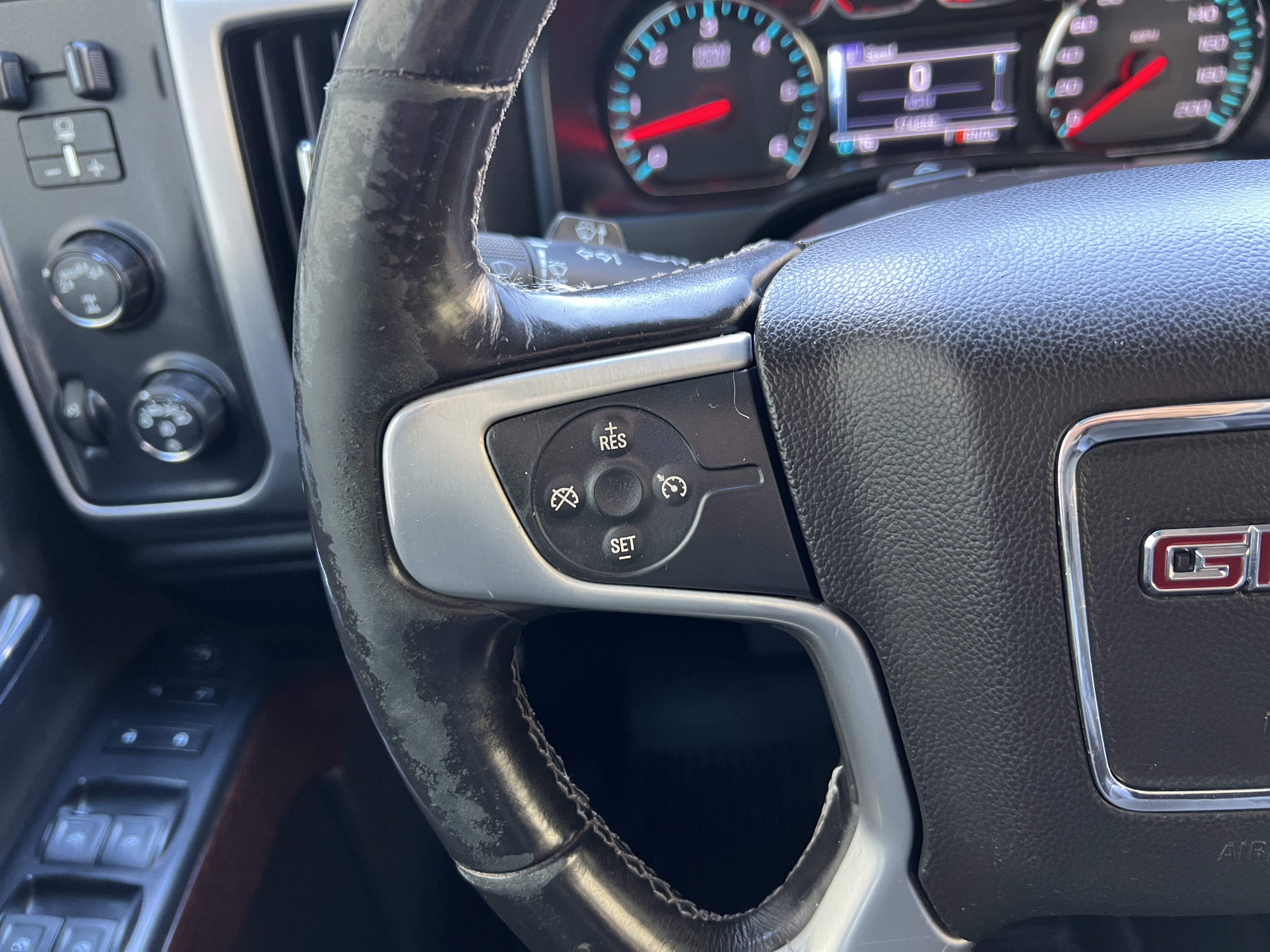 Used 2018 GMC Sierra 1500 SLE w/ Elevation Edition AWD/4WD image 24