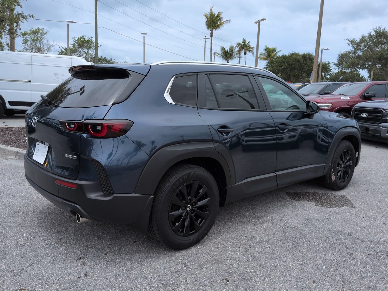 Used 2025 MAZDA CX-50 AWD 2.5 S w/ Cargo Package image 5