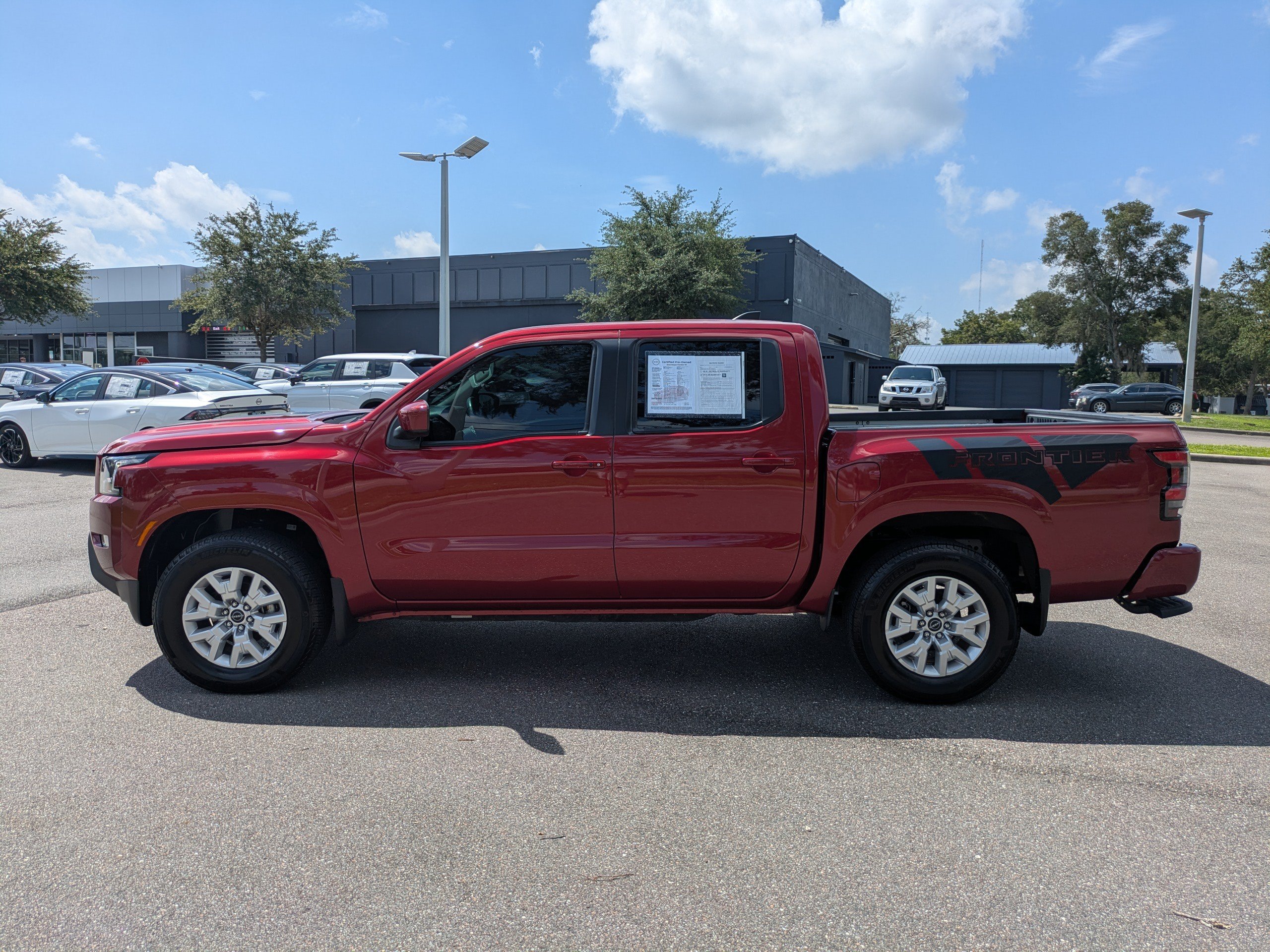 Certified 2024 Nissan Frontier SV w/ SV Convenience Package AWD/4WD image 7