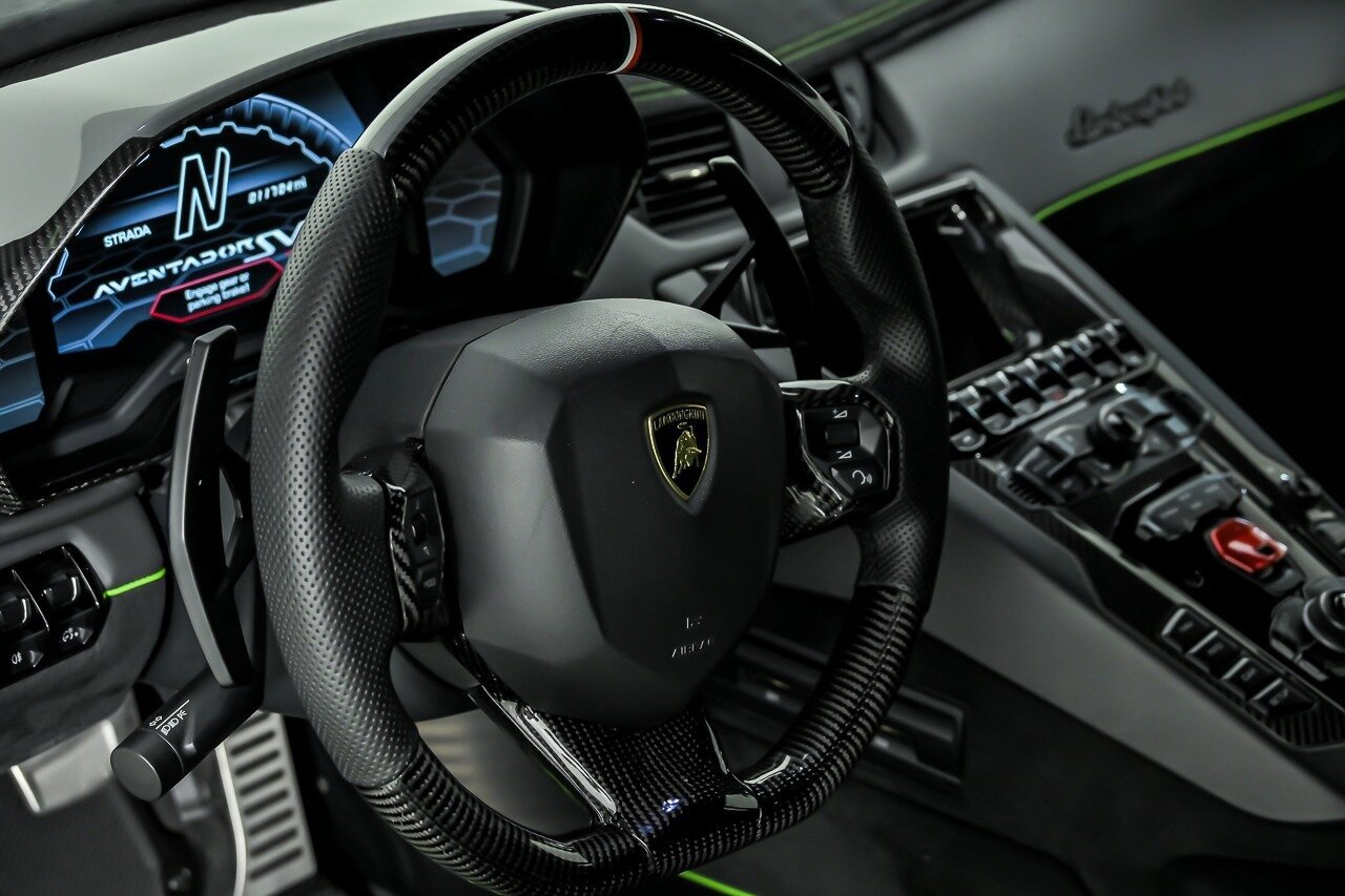 Used 2019 Lamborghini Aventador SVJ image 27