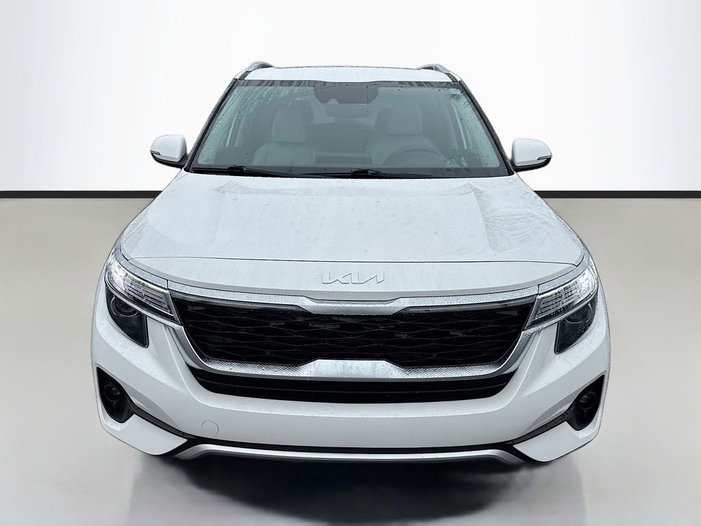 Used 2023 Kia Seltos EX video 2