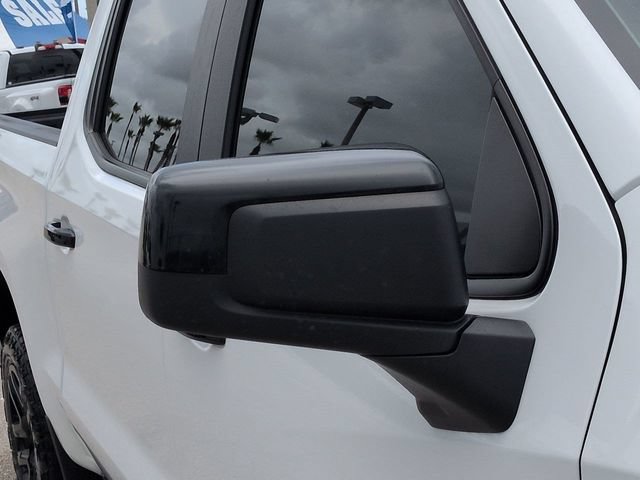 Used 2024 Chevrolet Silverado 1500 LT Trail Boss w/ Convenience Package II AWD/4WD image 12
