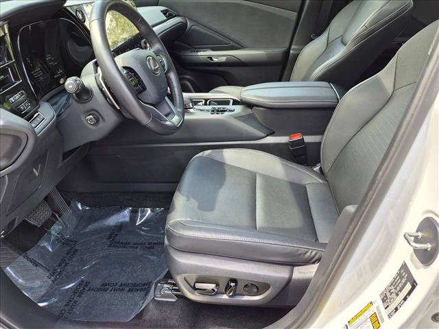 Used 2025 Lexus TX 350 AWD w/ Technology Package image 17