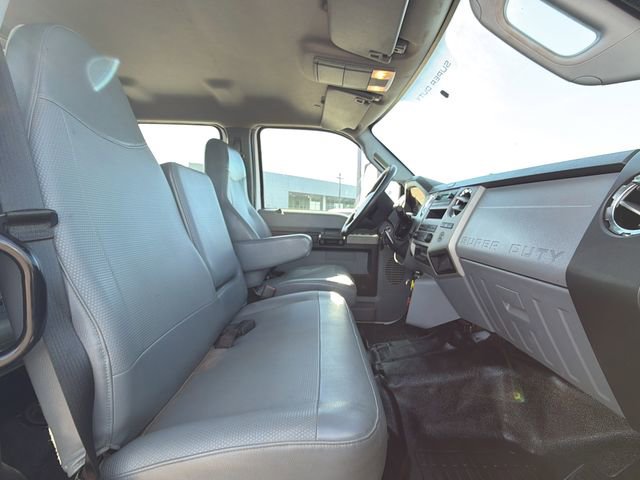 Used 2021 Ford F750 2WD Crew Cab Super Duty image 12