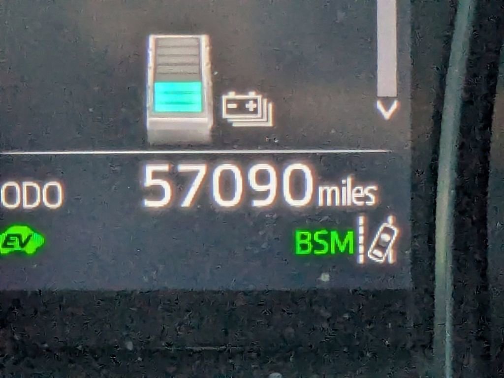 Used 2022 Toyota Camry SE image 28