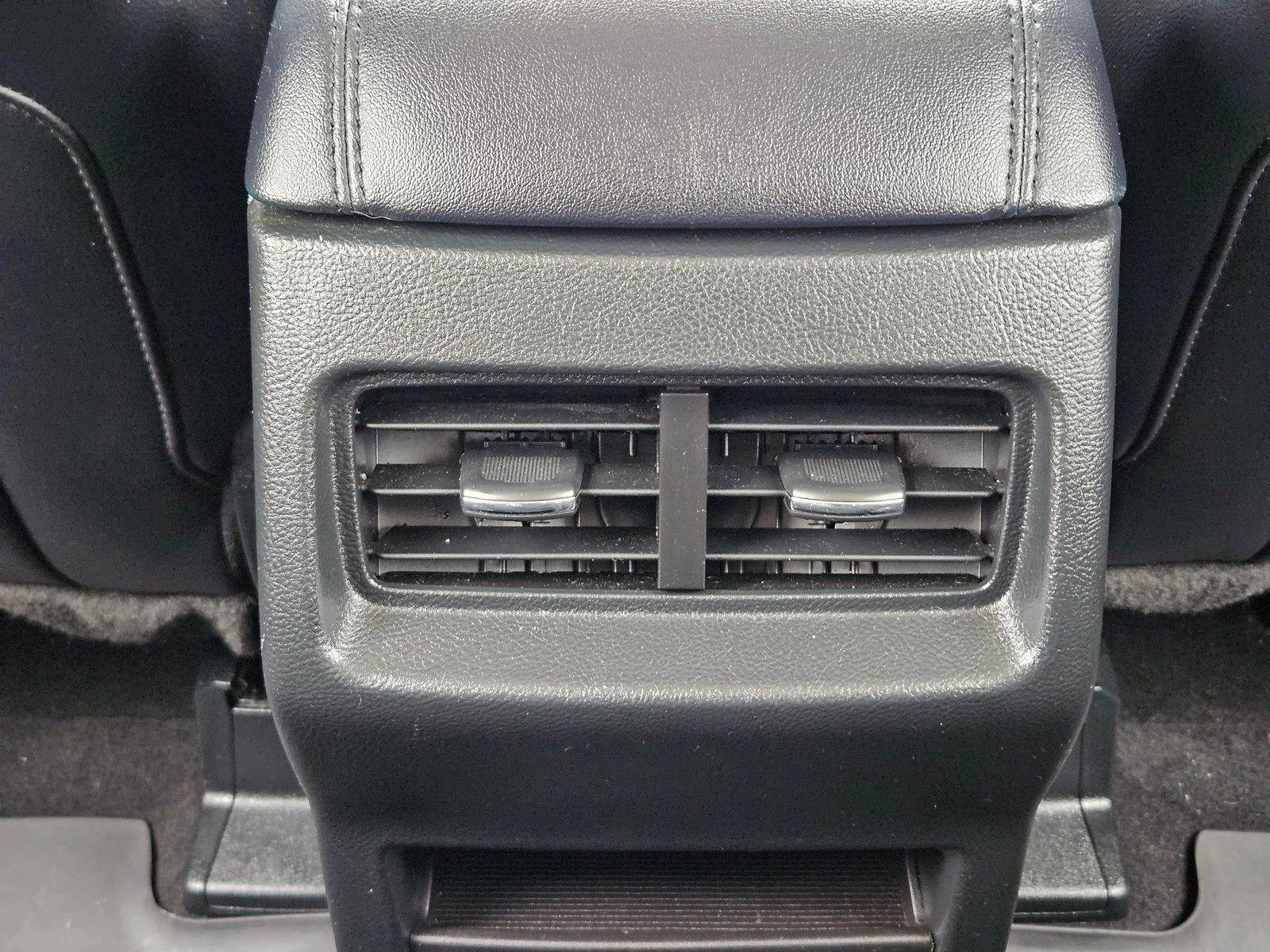 Used 2022 Ford Edge SEL w/ Convenience Package AWD/4WD image 16